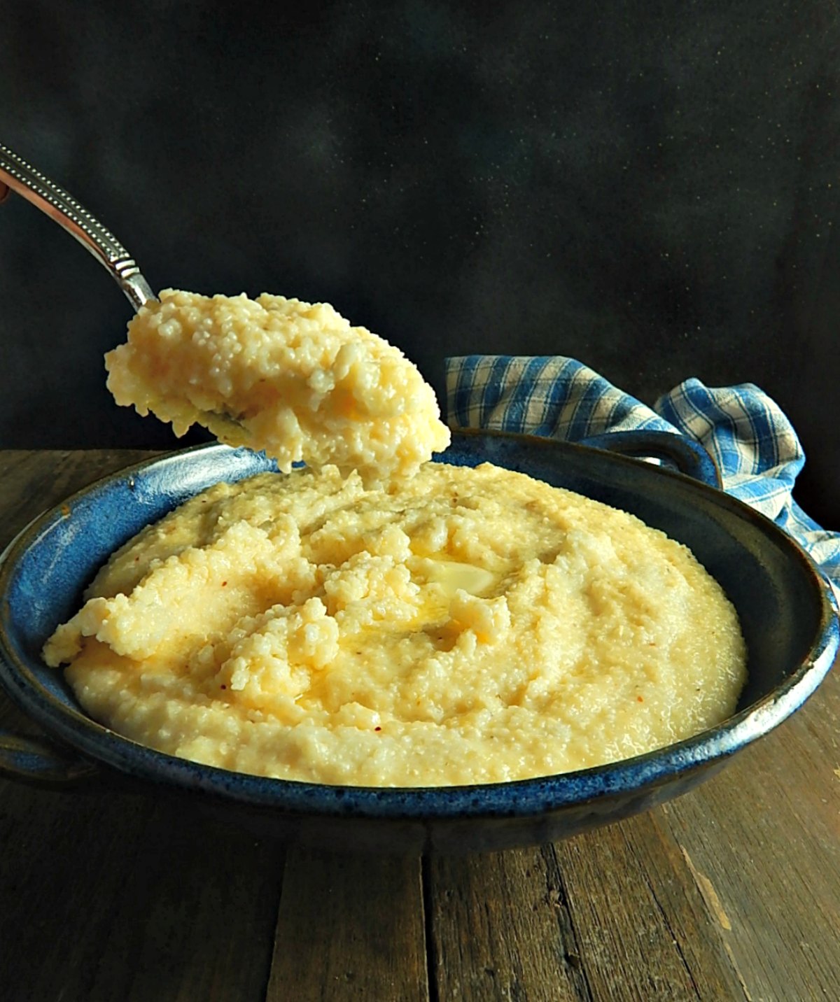 Simple Instant Cheesy Grits
