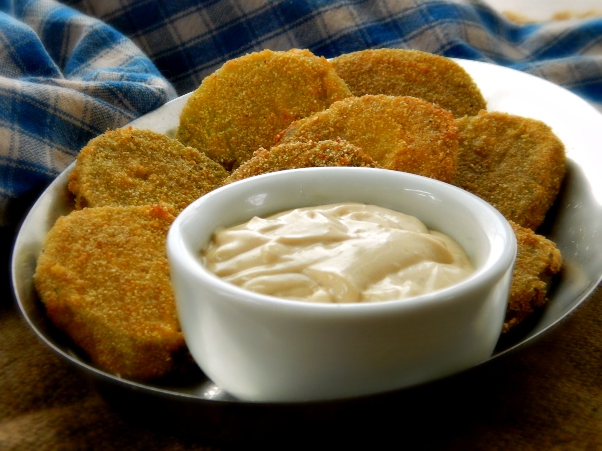 Fried Green Tomatoes with Spicy Remoulade