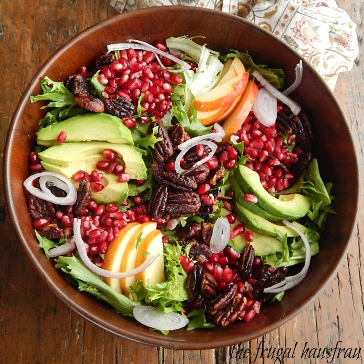 Winter Salad with Avocado Pomegranate