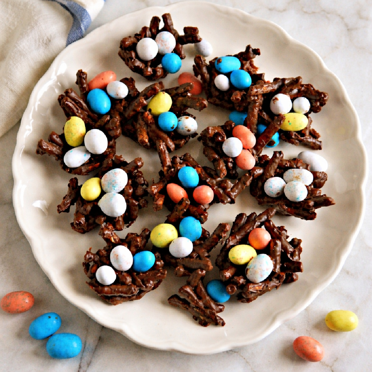 chocolate pretzel bird nests